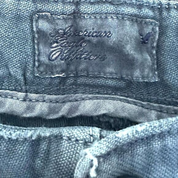 American Eagle Outfitters Low Rise Button Fly Shortie Shorts Size 6 - Y2K Style - Picture 3 of 5